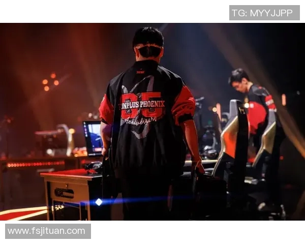 FPX在CSGO灵活性排行榜中荣登第五名展现强大实力与团队协作 FPX在CSGO灵活性排行榜中荣登第五名展现强大实力与团队协作